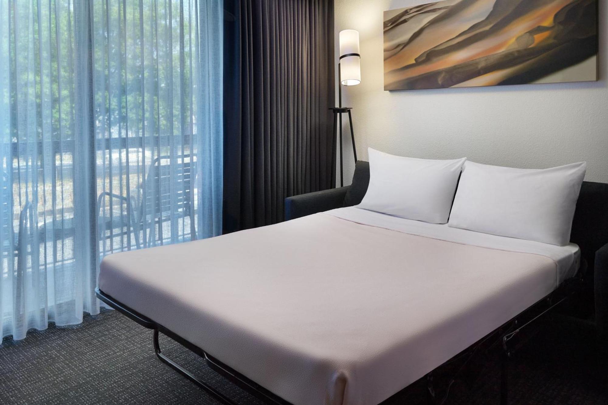 Courtyard By Marriott Augusta Hotel Exterior photo